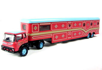 Bedford TK long caravan in "Chipperfields Circus" livery