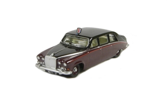 Daimler DS420 Limo "Claret/Black - Queen Mother"