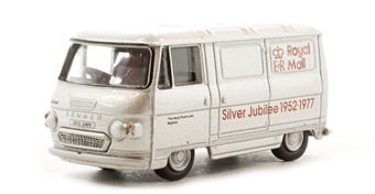 Commer PB Royal Mail Silver Jubilee