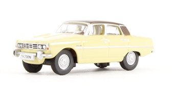 Rover P6 in almond.