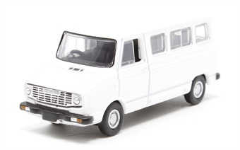 Leyland Sherpa Van in plain white