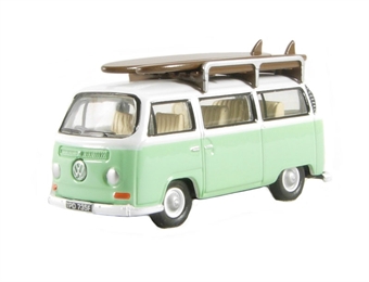 VW Bus/Roofrack/Surfboards "Birch Green/White"