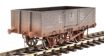 5-plank open wagon in LMS grey - 24372 - weathered