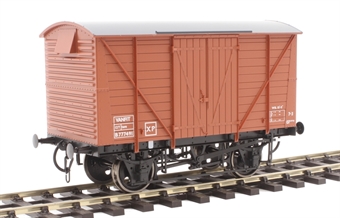 12-ton van with planked sides in BR bauxite - B777491