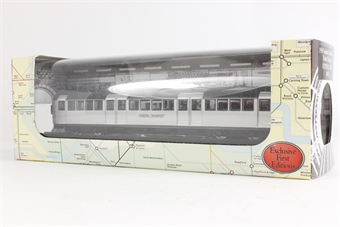 1959 Central Line London Tube Trailer Car - non-motorised dummy