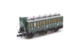 3rd class 6-wheel coach with brake cab of the DRG