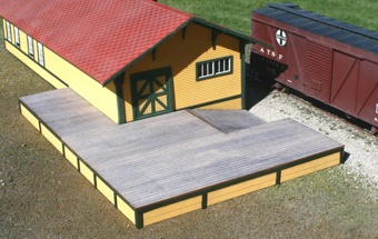 Santa Fe Standard Freight Dock (Laser-Cut Wood Kit)