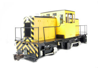 45-tonner GE - yellow with black stripes