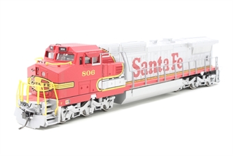 Dash 8-40CW GE 806 of the Santa Fe
