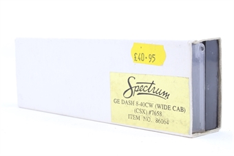 Dash 8-40CW GE 7658  of the CSX