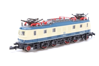 Class BR 118 of the DB in Blue and Cream