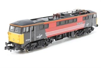 Class 87 87009 'City Of Birmingham' in Virgin Trains Livery