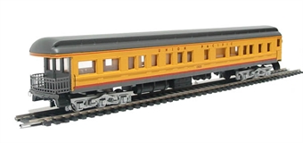 American observation passenger coach in Union Pacific livery