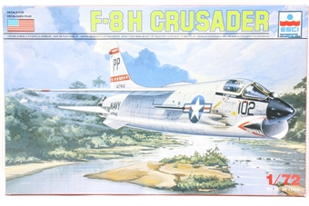 F-8 H Crusader