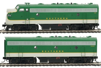 F7 A/B EMD set 6715 & 6172 of the Southern - digital sound fitted