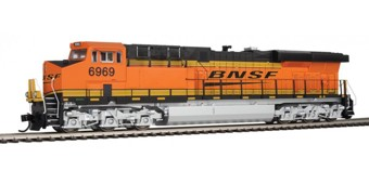 ES44C4 GE 6969 of the BNSF - digital sound fitted