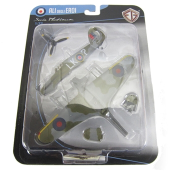 Hawker Hurricane MkII LK-? HL864 snap together model. Due into stock on or after Saturday 21st July 2012