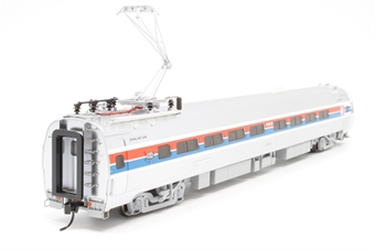 85' Budd Metroliner Parlor Coach #884 in Amtrak Phase I livery with DCC Sound