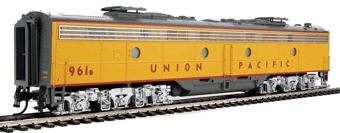 E9 A/B EMD set 961 & 961B of the Union Pacific - digital sound fitted