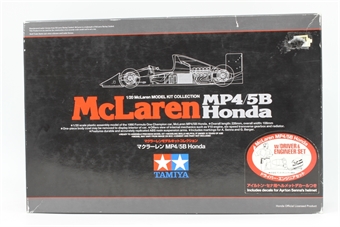 McLaren MP4/5B with driver