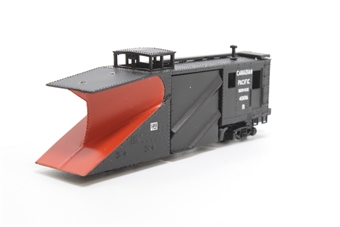 Russell snow plow of the Canadian pacific 401016