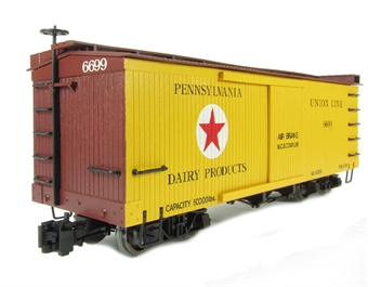 Box Car of the Pennsylvania Railroad (Union Line)