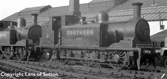 Class E1 0-6-0T 3 "Ryde" in Southern black with sunshine lettering