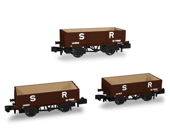 5 plank open wagons diag D1349 in SR livery (pre-1936) - pack of three