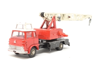 Jones Fleetmaster Cantilever Crane