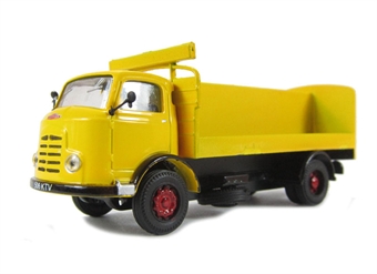 Karrier Bantam drinks truck - yellow (circa 1962-1972)