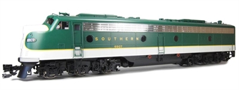 EMD E8 diesel loco - Southern Railway Green/Silver