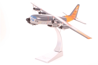 Lockheed Martin LC-130F Hercules United States Navy 8320 Operation Deep Freeze Model Comes with Skies