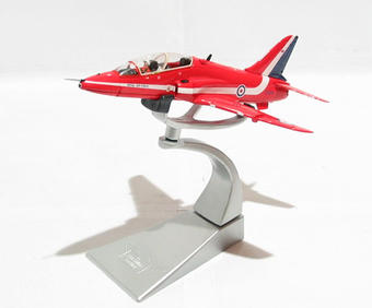 Hawk T.1A Royal Air Force XX284 RAF Aerobatic Team 'The Red Arrows', Scampton, Lincs, 2005