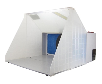 Portable spray booth with extractor fan