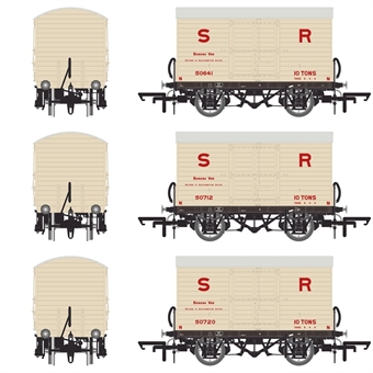 10 ton Diag. 1478 Banana Vans in SR stone livery (pre-1936 condition) - pack of 3 (Pack 1)
