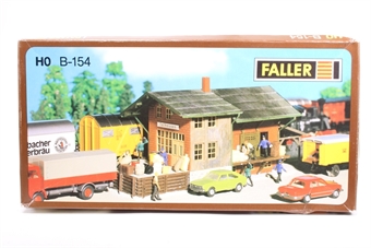 Lineside Goods Depot Kit