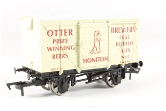 10T Wagon 'Otter Brewery'