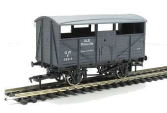 Ale wagon 38618 in GWR grey livery