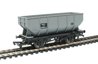 21 Ton hopper wagon in BR grey E289595K