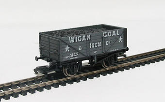 7-plank coal wagon "Wigan Coal" A147