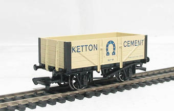 5 plank wagon "Ketton Cement"