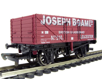 7 plank wagon in "Joseph Boam Ltd." livery with sand load