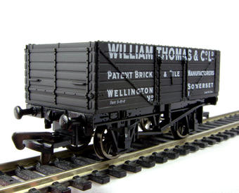 7 plank wagon in William Thomas livery with brick load
