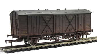 Fruit D GWR 2877 # 2882 Weathered