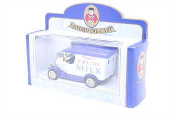Morris Bullnose Van 'Tesco Fresh Milk'
