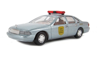 Iowa State police car in light metallic blue HO gauge
