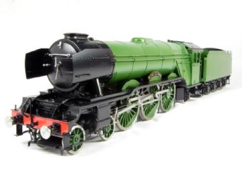 A3 Class 4-6-2 "Great Northern" with double chimney, banjo top feed & tender in Doncaster green livery (Brassworks Range)