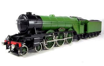 A3 Class 4-6-2 domed top feed single chimney and non corridor tender in BR Doncaster green livery (Brassworks Range)