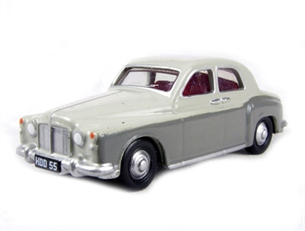 Rover 100 (P4) in 2 tone grey