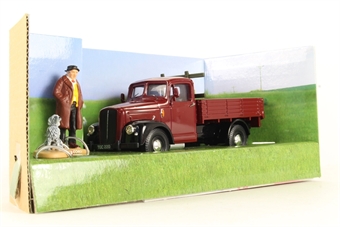 Morris Commercial Truck & figures 'Heartbeat'